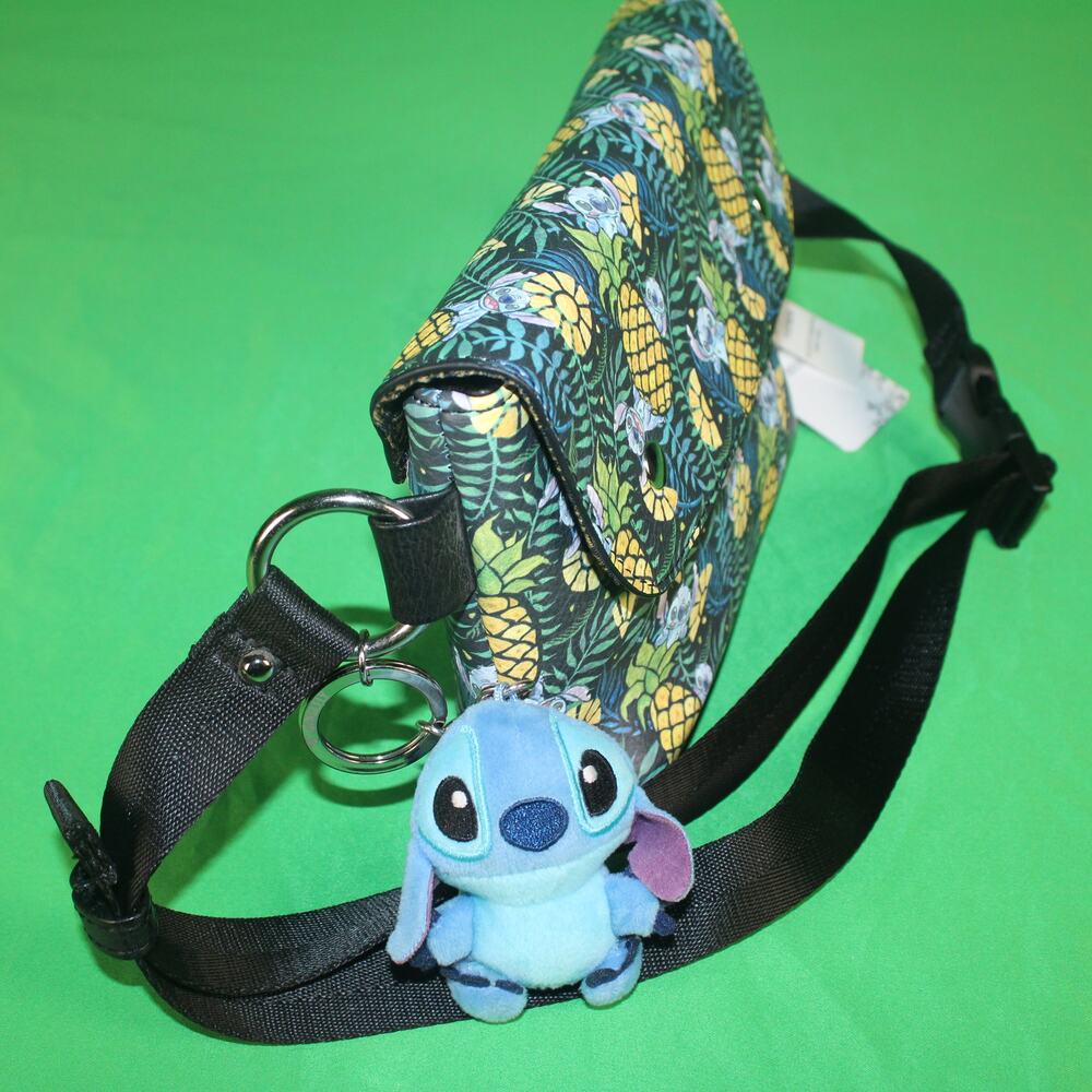 Loungefly Stitch Pineapples Fanny Pack – OG Heart Logo – NWT - Picture 12 of 13